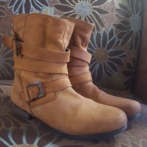 Girls Steve Madden boots size 4